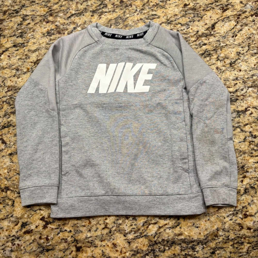 Nike Boy Gray Crewneck Sweatshirt Size 6M 5-6 Years Logo Graphic Pullover ws